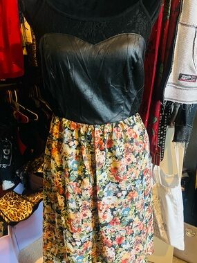 Chloe K Black Bodice Floral Multi-Color Skirt Dress